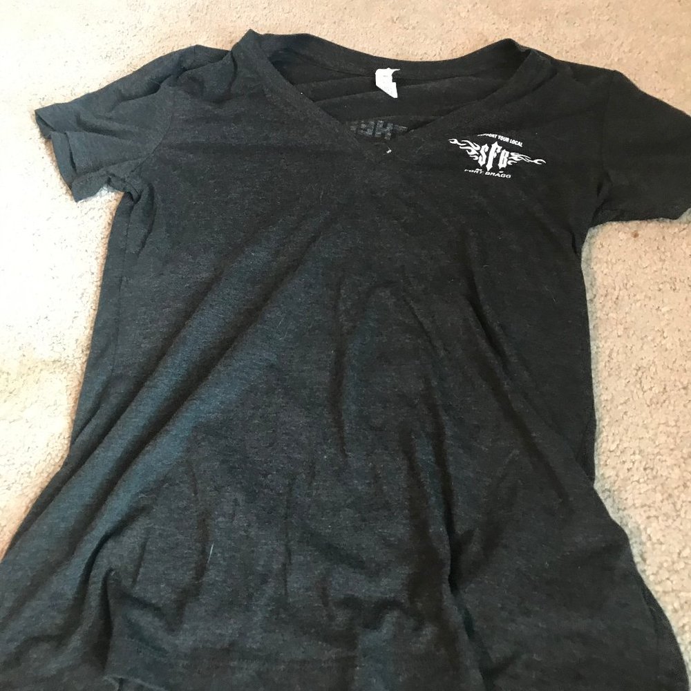 V neck tshirt